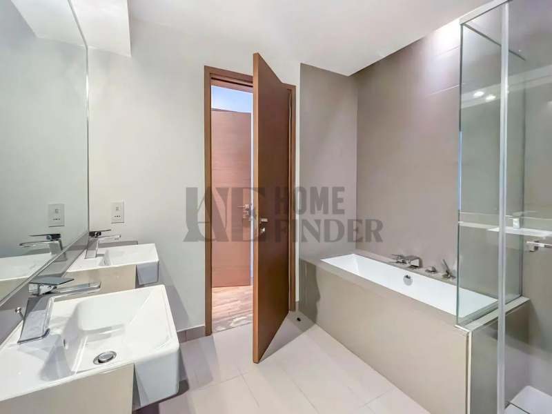 Fully Furnished and Lavish Unit | Prime Location