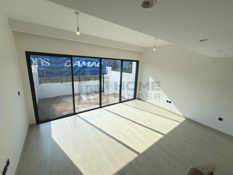 Townhouse for Rent in Santorini - Damac Lagoon's, Dubai - Single Row | Brand New | Landscaped Garden | Ready at 190000 AED
