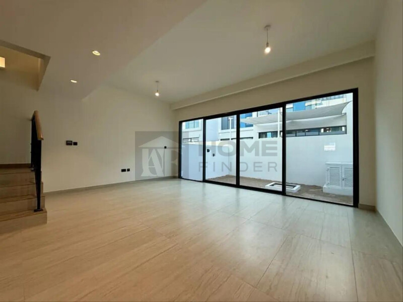 Townhouse for Rent in Damac Lagoons - Santorini 1, Dubai - Brand new I Fitted kitchen I Close to the park at 170000 AED