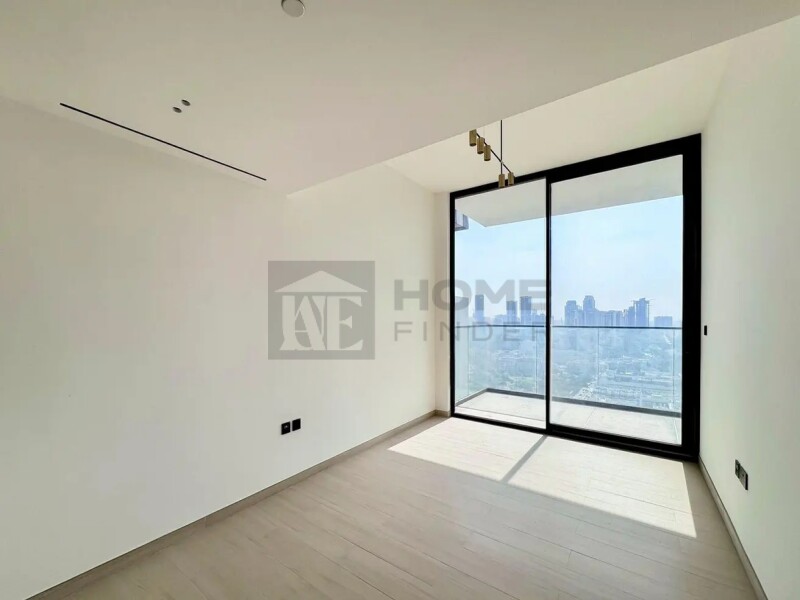Apartment for Sale in Binghatti Corner - Jumeirah Village Circle, Dubai - Unique Layout | High ROI | Prime Location at 990000 AED