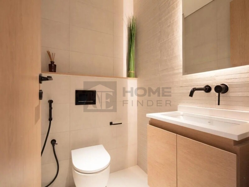 Apartment for Sale in Beverly Residence 1 - Jumeirah Village Circle, Dubai - High Quality | Modern Design | Vacant On Transfer at 1240000 AED