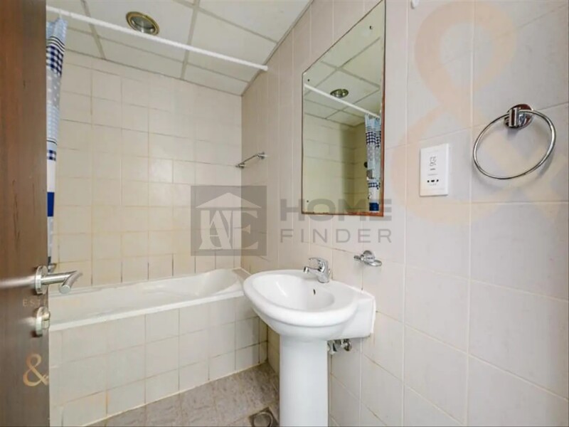 Apartment for Rent in DUBAI ARCH TOWER - JLT, Dubai - Park Views | Close to Metro | Spacious at 58000 AED