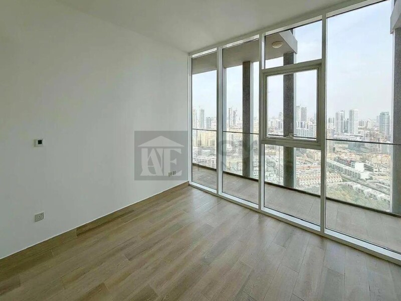 Apartment for Sale in BLOOM TOWERS A - JVC, Dubai - High Floor | Vacant | Ready | Multiple Options | at 970000 AED
