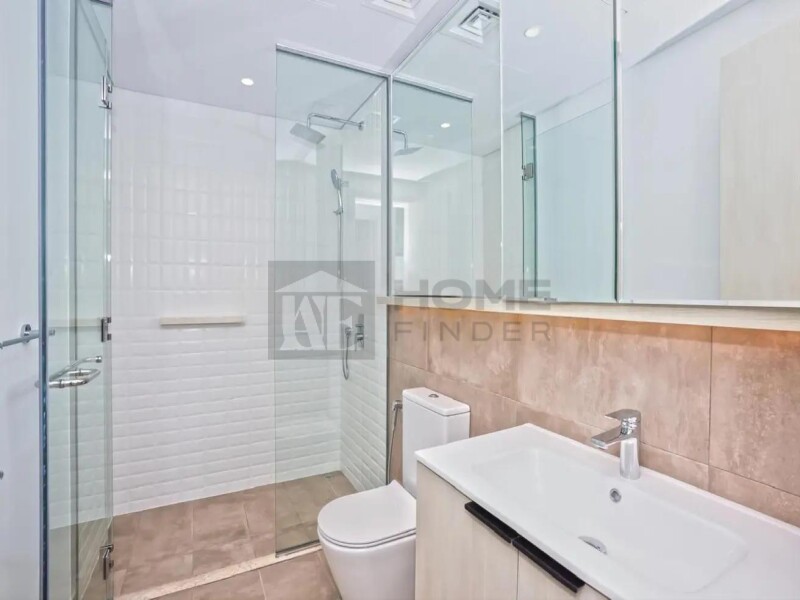 Apartment for Sale in Belgravia Heights 1 - Jumeirah Village Circle, Dubai - Cozy and Sleek| Polished Interiors| Mid Floor at 1290000 AED