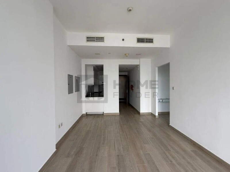 Apartment for Rent in Bloom Tower B - Jumeirah Village Circle, Dubai - 1 bed | Best Ammenities | Spacious at 64000 AED