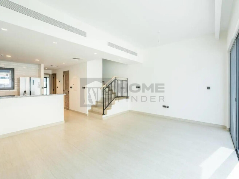 Townhouse for Rent in Damac Lagoons - Santorini 2, Dubai - Corner unit | Maids Room | Great Location at 200000 AED