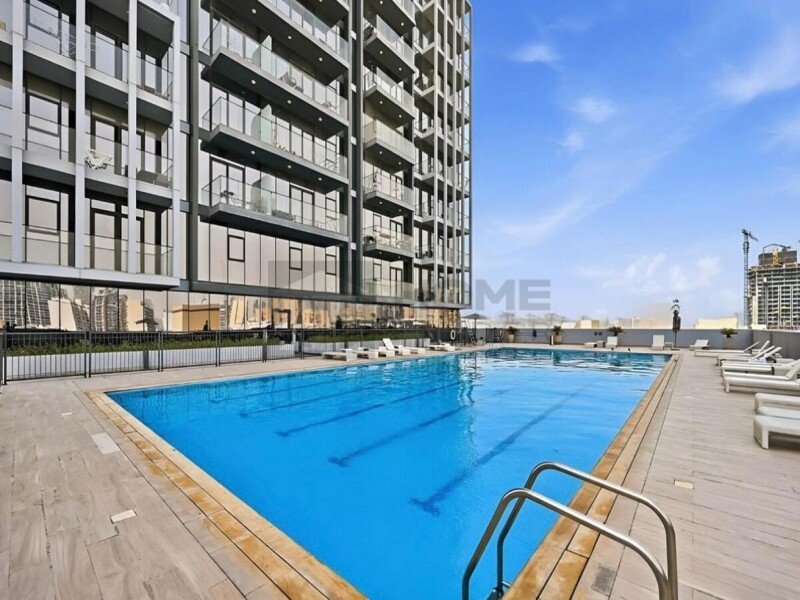Apartment for Rent in Bloom Tower C - Jumeirah Village Circle, Dubai - Furnished | Prime Location | High Floor at 70000 AED