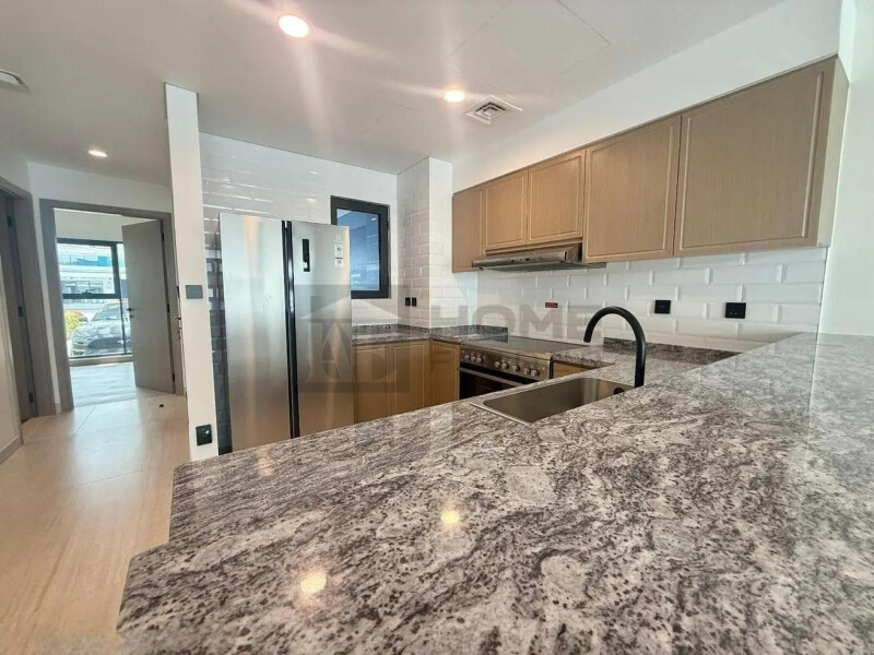 Townhouse for Rent in Damac Lagoons - Santorini 1, Dubai - Corner 5 Bed Next To Large Green Cul-De-Sac at 300000 AED