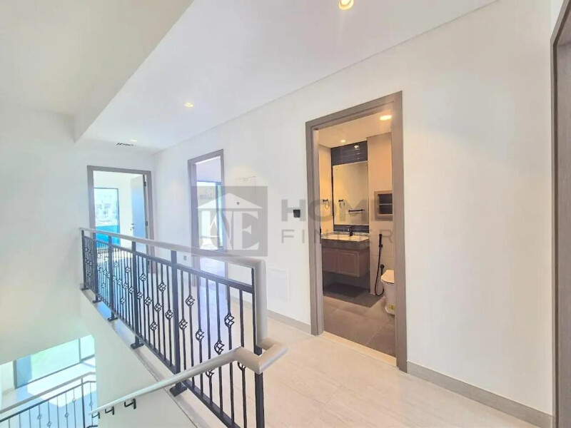 Townhouse for Rent in Damac Lagoons - Santorini 1, Dubai - READY TO MOVE| UPGRADED UNIT| COMMUNITY LIVING at 210000 AED