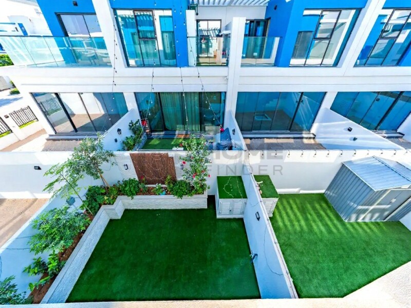 Townhouse for Rent in Damac Lagoons - Santorini 1, Dubai - Beautiful Home | 5 Bed Townhouse | Spacious at 200000 AED