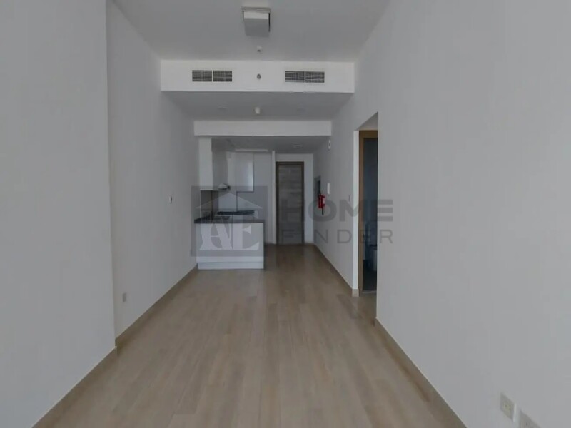 Apartment for Rent in Bloom Tower A - Jumeirah Village Circle, Dubai - Spacious 2 BR| Unfurnished | Skyline View at 120000 AED