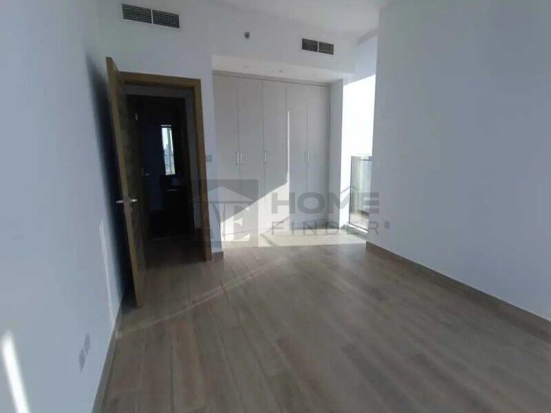 Apartment for Rent in Bloom Tower A - Jumeirah Village Circle, Dubai - MARINA VIEW I HIGH FLOOR I PRIME LOCATION at 149999 AED