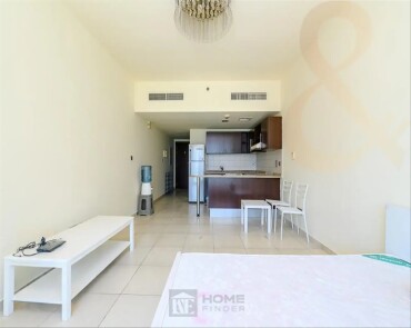 Park Views | Close to Metro | Spacious